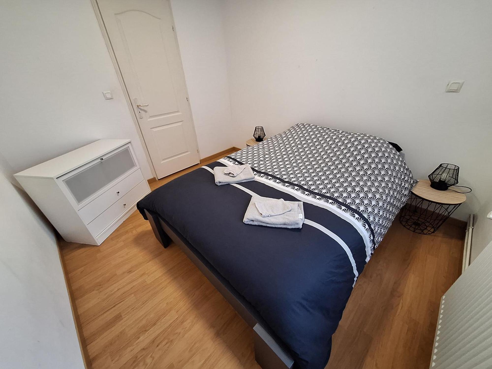 Le-Bon-Appart De Plain-Pied Avec Terrasse Auxonne Kültér fotó